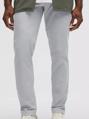 Lululemon men’s abc slim fit light gray silver trousers size 32 x 32